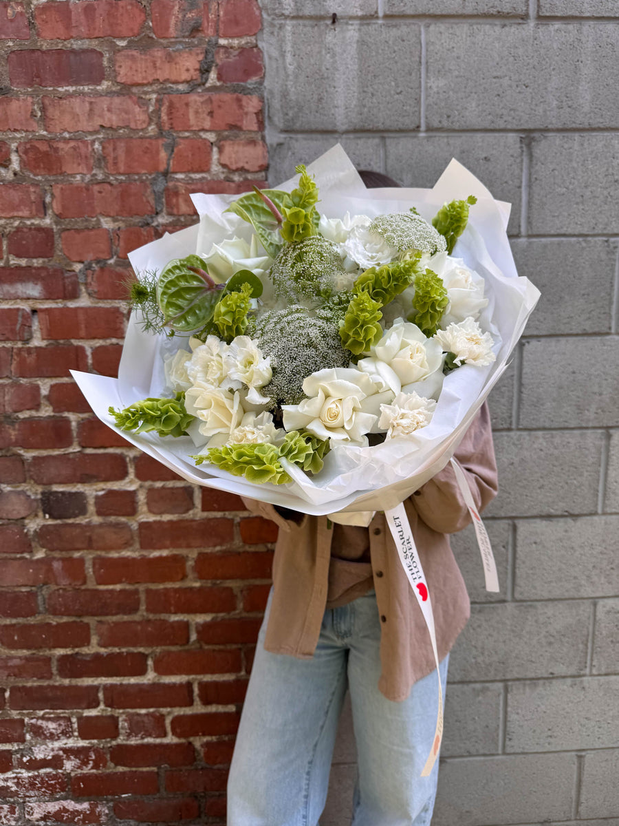 Bouquet - Green Crush - Anthurium, Lisianthus, Roses