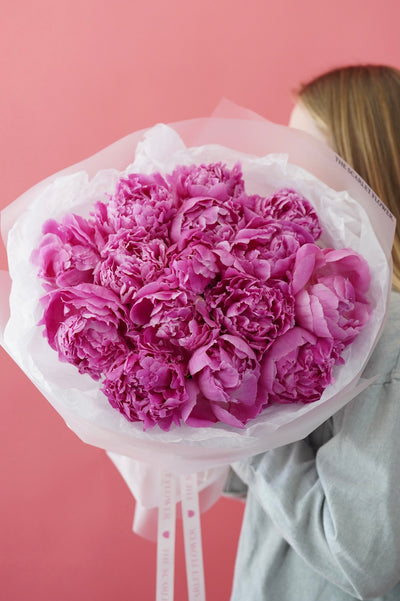 Bouquet Bright Love - pink peonies