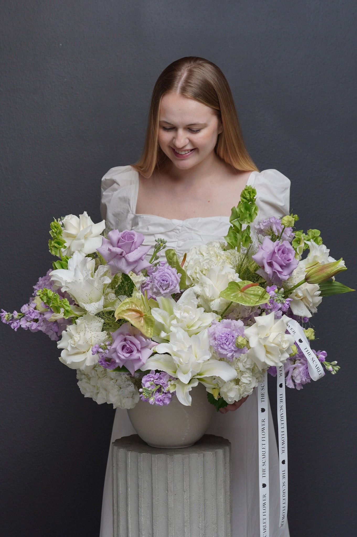 Vase - Cantata - roses, lilies, anthuriums