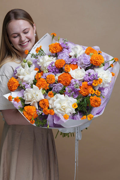 Bouquet - Arancia - roses, stocks, marigolds, lisianthus