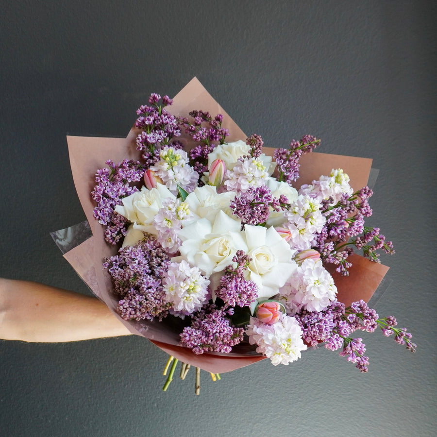Bouquet Lilac Whispers - reflexed roses, stocks, tulips