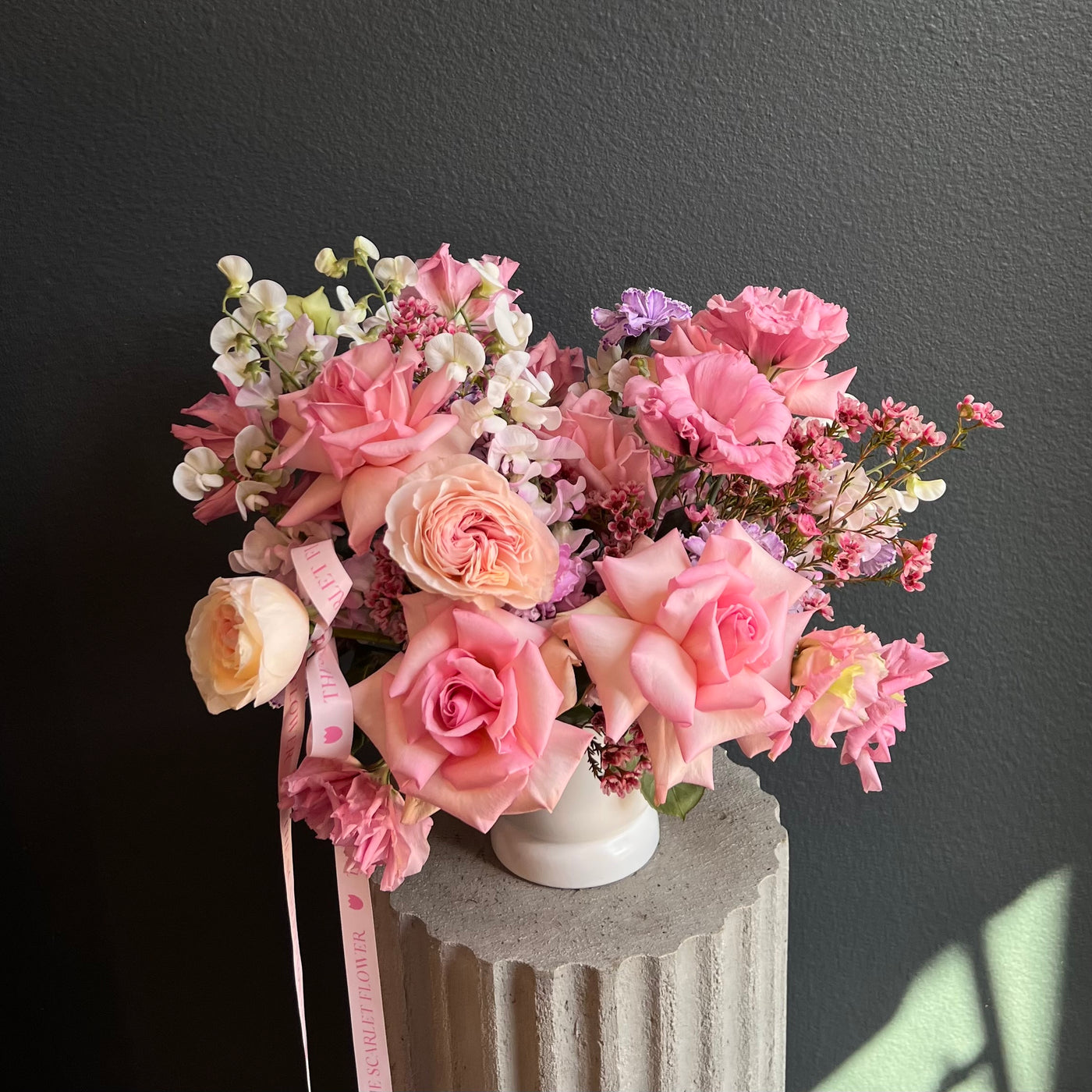 Vase Simplicity - rose, lisianthus, sweet pea, carnation