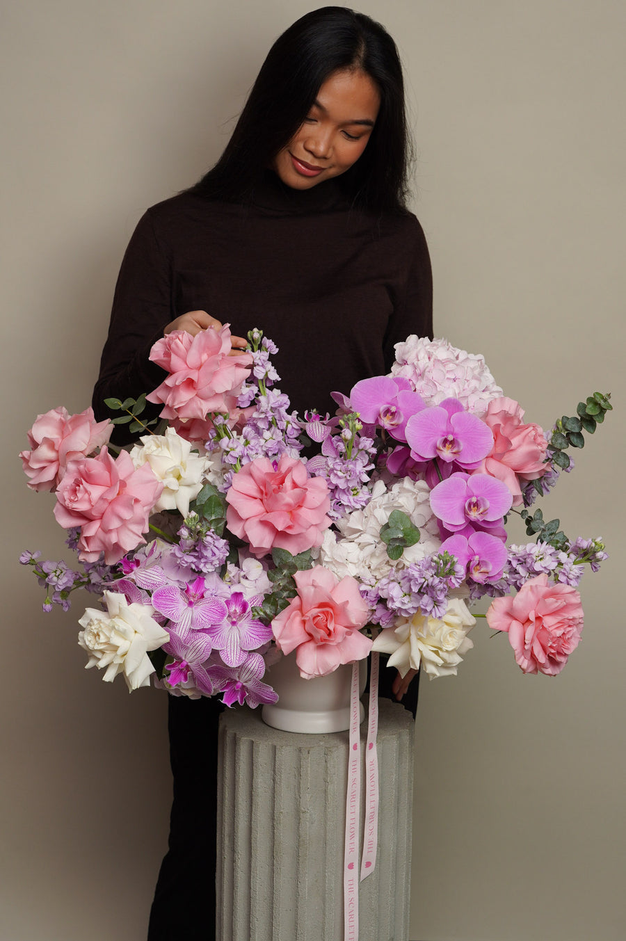 Vase - Orchid Queen - roses, hydrangeas, stocks