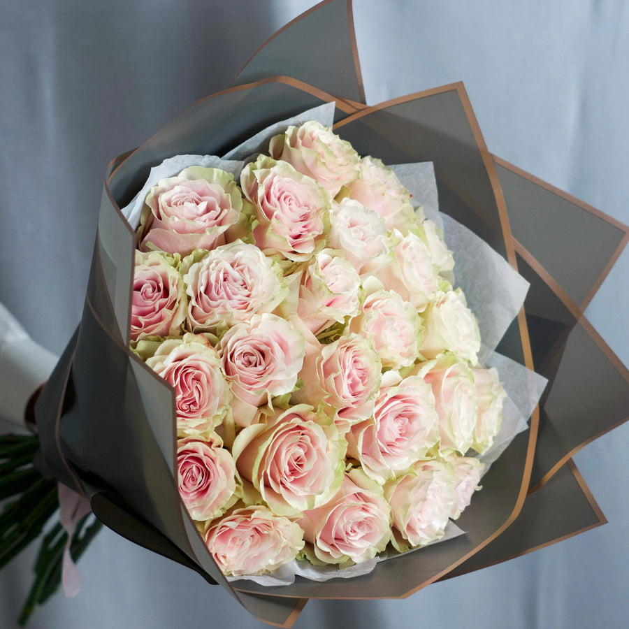 MONDIAL ROSE 159.00 - THE SCARLET FLOWER
